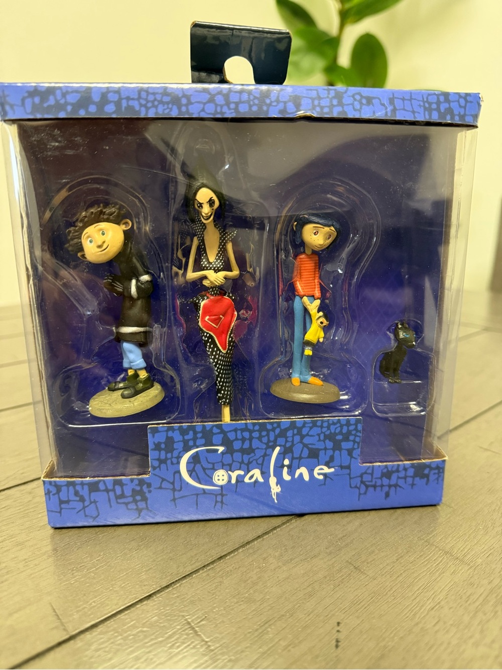 NECA Coraline figures